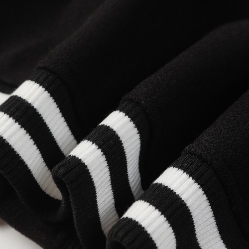 【限定】 バーバリー 激安偽物 カレッジ風ウサギ年タオル刺繍野球服
