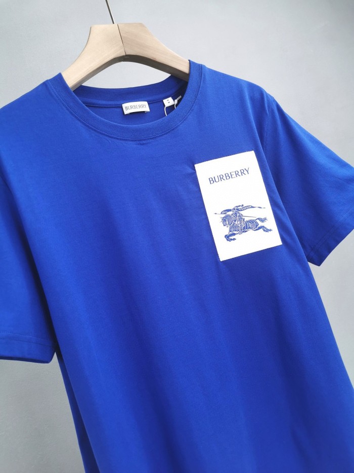 【限定】バーバリー コピーおすすめ 24SS胸元プリント半袖Tシャツ2色
