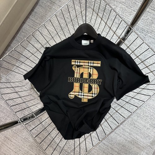 一目惚れ♪ バーバリー スーパーコピー 2024春夏新作チェック柄TBアルファベット半袖Tシャツ2色