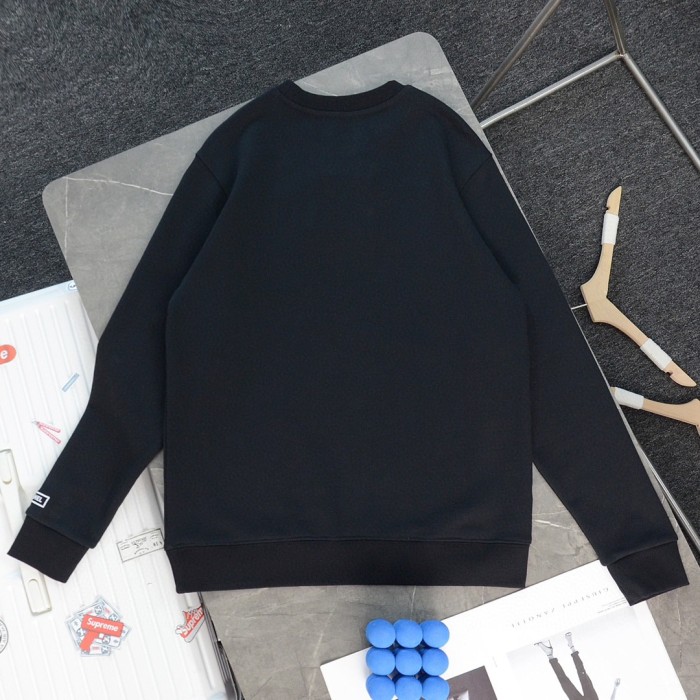 入手困難 シャネル 激安通販 24SS新定番ベーシックロゴ刺繍カジュアル丸首パーカー