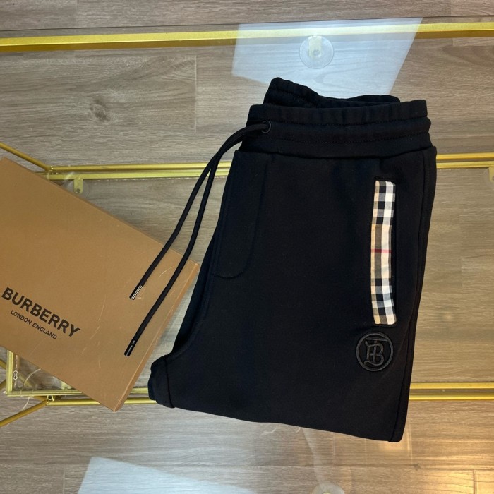稀少 バーバリー n級品 チェック柄パンティー