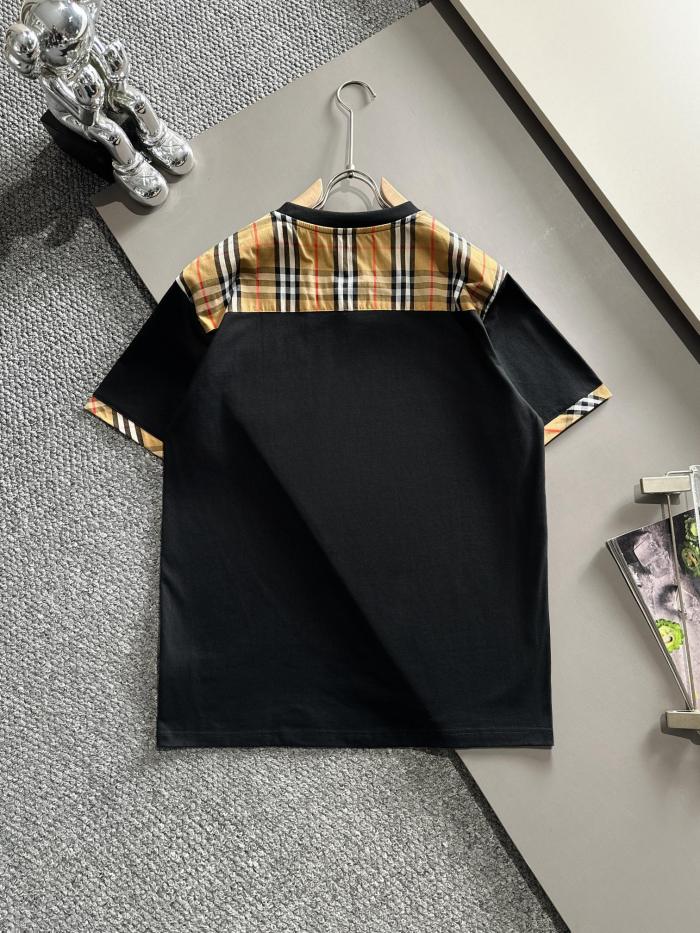 累積売上総額第１位！バーバリー 激安偽物 Burberry定番戦馬刺繍ロゴカジュアル丸首半袖Tシャツ