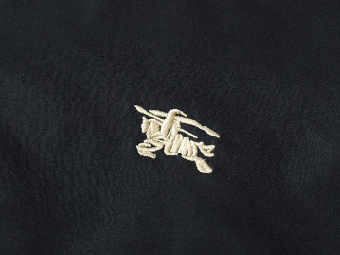 超奇跡の入荷☆ バーバリー n級品 2024ss新作戦馬刺繍開襟ジャケット
