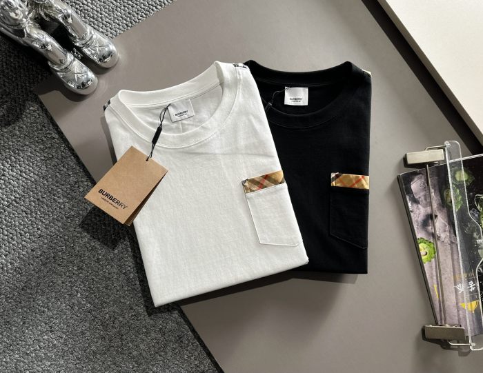 累積売上総額第１位！バーバリー 激安偽物 Burberry定番戦馬刺繍ロゴカジュアル丸首半袖Tシャツ