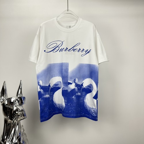 使い勝手良し バーバリー 激安偽物 2024新作スワン柄カップル用半袖Tシャツ