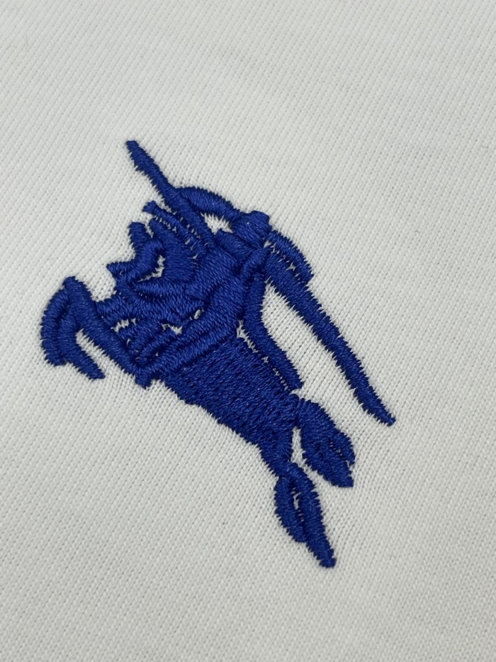 超奇跡の入荷☆ バーバリー 激安通販 2024春夏新作刺繍戦馬ロゴ丸首半袖Tシャツ2色