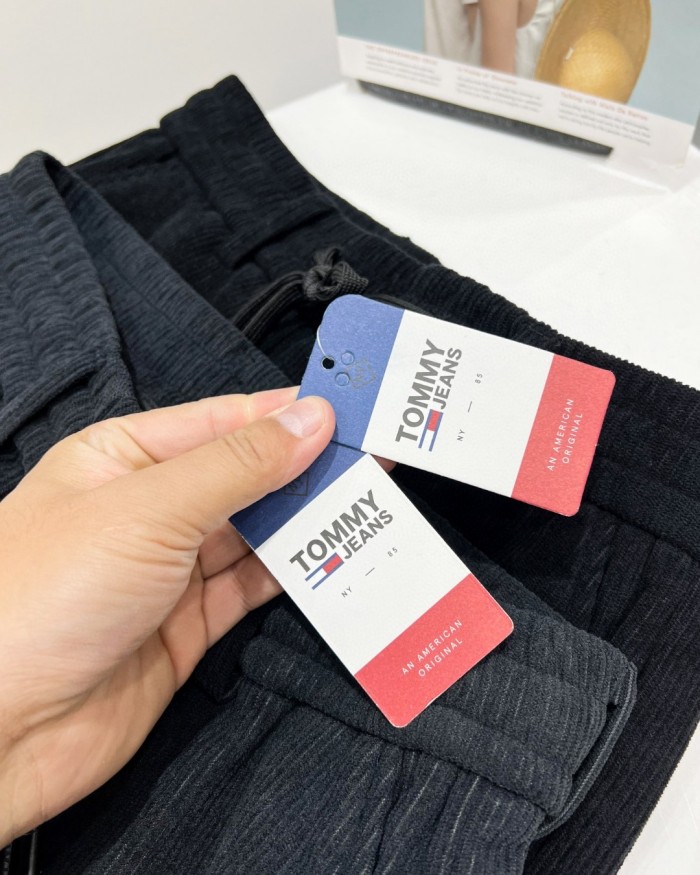 入手困難トミー 偽物通販 Tommy2024年春の最新型トミーコーデュロイ純綿衛ズボン2色