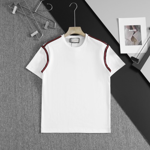 超話題! グッチ スーパーコピー 2024新作袖ショルダーリボン男性クルーネック半袖Tシャツ3色