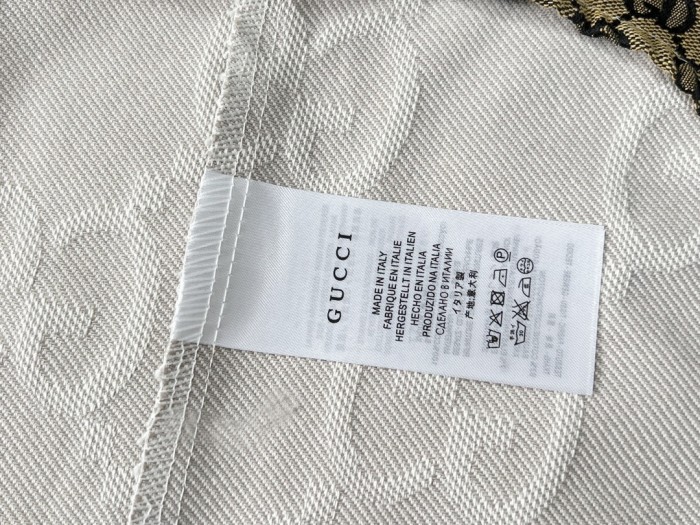 超奇跡の入荷☆ グッチ スーパーコピー アイボリーホワイトジャカードデニムジャケット