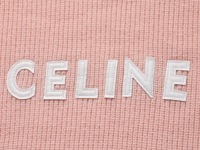 日本未入荷 セリーヌ スーパーコピー Celine胸文字オーダーウールセーター