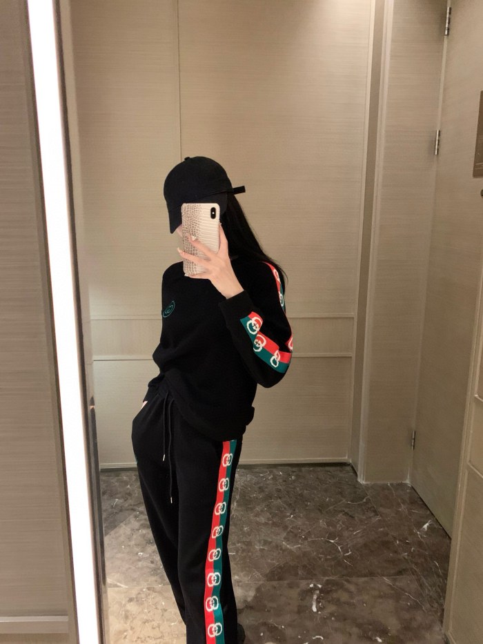 稀少 グッチ n級品 24SS春先の新作Guccオーダーメイドリボン着痩せスウェットパンツスーツ