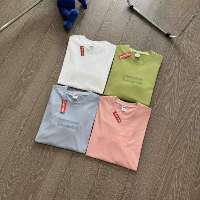 入手困難 シュプリーム スーパーコピー 胸元シンプルアルファベット立体プリント半袖Tシャツ4色