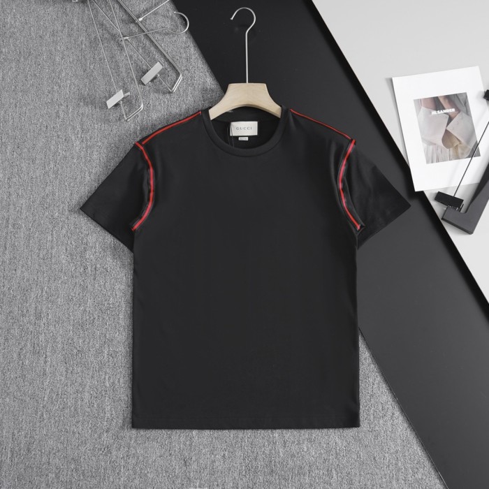 超話題! グッチ スーパーコピー 2024新作袖ショルダーリボン男性クルーネック半袖Tシャツ3色