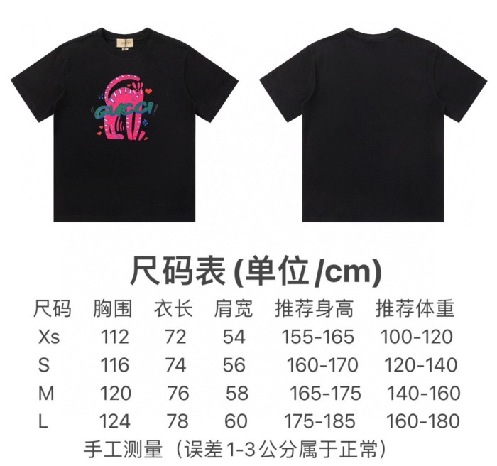 【話題商品！】グッチ 偽物通販 24ssアルファベットプリント半袖Tシャツ