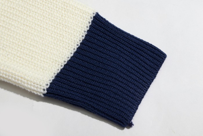 累積売上総額第１位！グッチ コピーおすすめ 刺繍ロゴニットコート