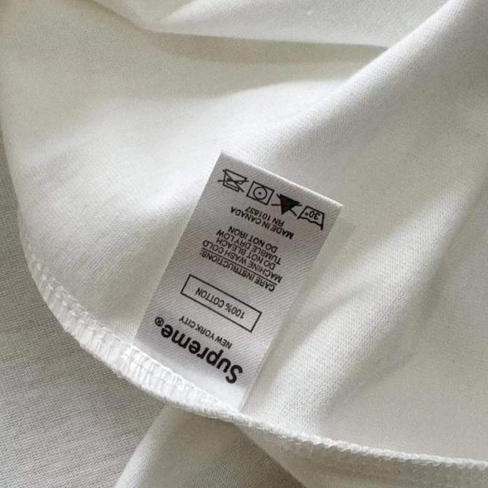 入手困難 シュプリーム スーパーコピー 胸元シンプルアルファベット立体プリント半袖Tシャツ4色