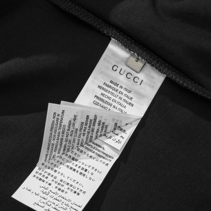 高品質 グッチ 激安通販 GUCCI春夏新定番中定番肩のパッチワーク反射ダブルG半袖Ｔシャツ