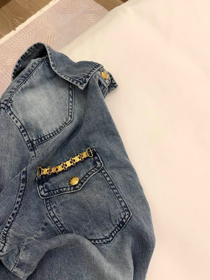 超奇跡の入荷☆ セリーヌ コピーおすすめ 24 ssCEリトルゴールドチェーンデニムシャツ