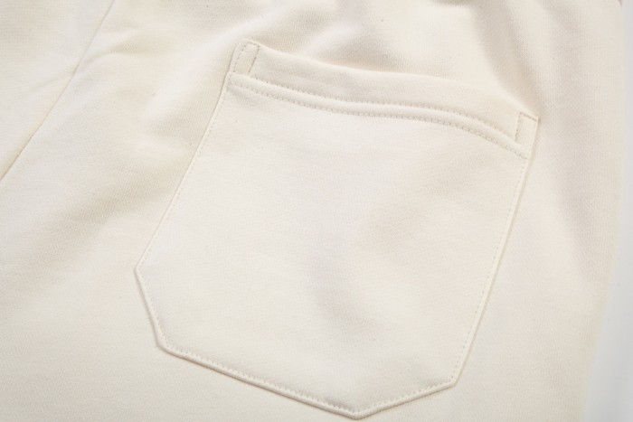 【話題商品！】グッチ コピーおすすめ 立体アルファベットシンプルLoGOロゴ刺繍五分パンツ