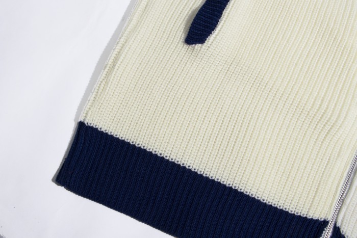 累積売上総額第１位！グッチ コピーおすすめ 刺繍ロゴニットコート