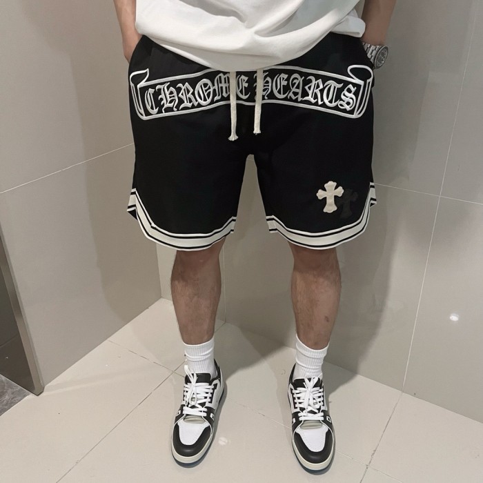 超話題! クロムハーツ n級品 Chrome Hearts 24 ssクロッチの前にサンスクリット文字刺繍ロゴリボン付きショーツ2色