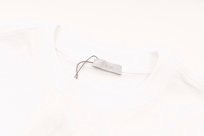 【話題商品！】ディオール スーパーコピー 24ssフラワーツイード刺繍半袖Tシャツ