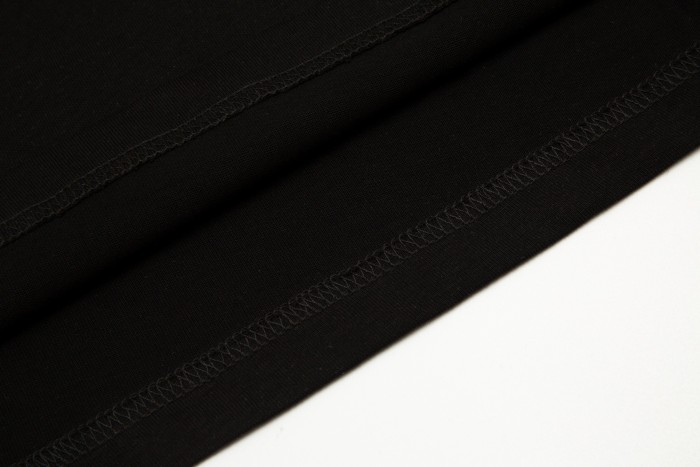 追跡付 ディオール コピーおすすめ アルファベット手描きプリントTシャツ