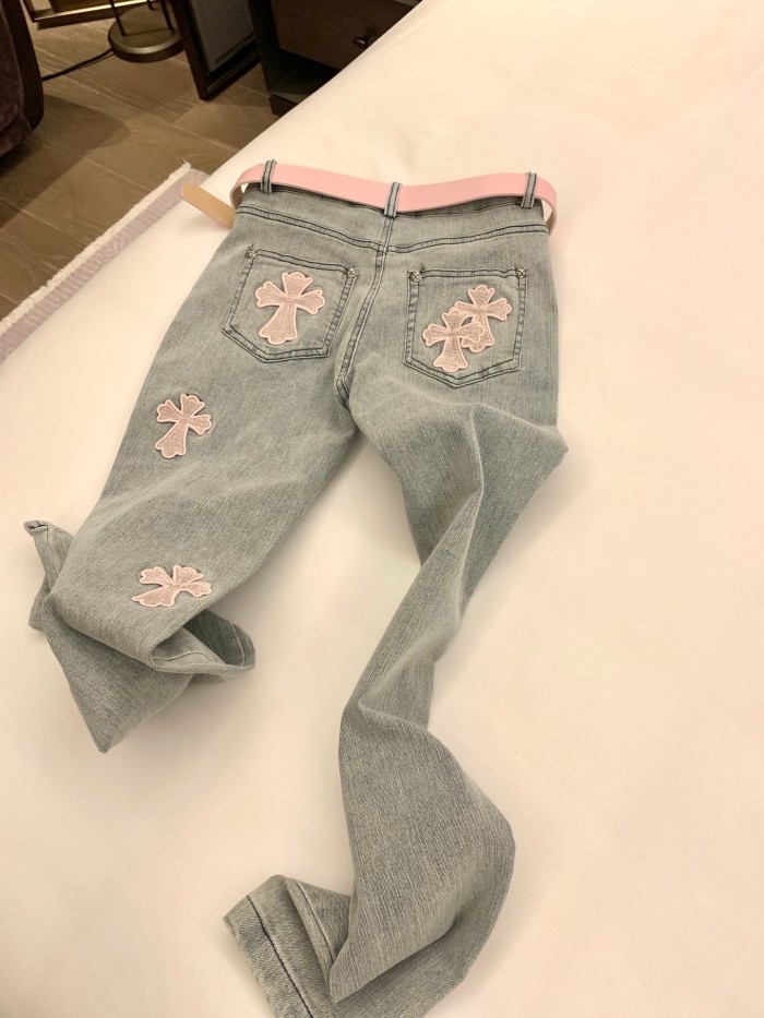 一目惚れ♪ クロムハーツ n級品 クロス刺繍ジーンズ