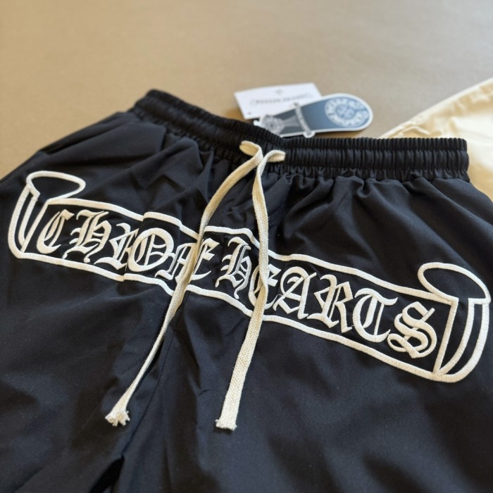 超話題! クロムハーツ n級品 Chrome Hearts 24 ssクロッチの前にサンスクリット文字刺繍ロゴリボン付きショーツ2色