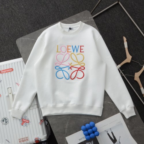 日本未入荷 ロエベ コピー 新型 重工立体七色刺繍ロゴカジュアル丸首衛衣