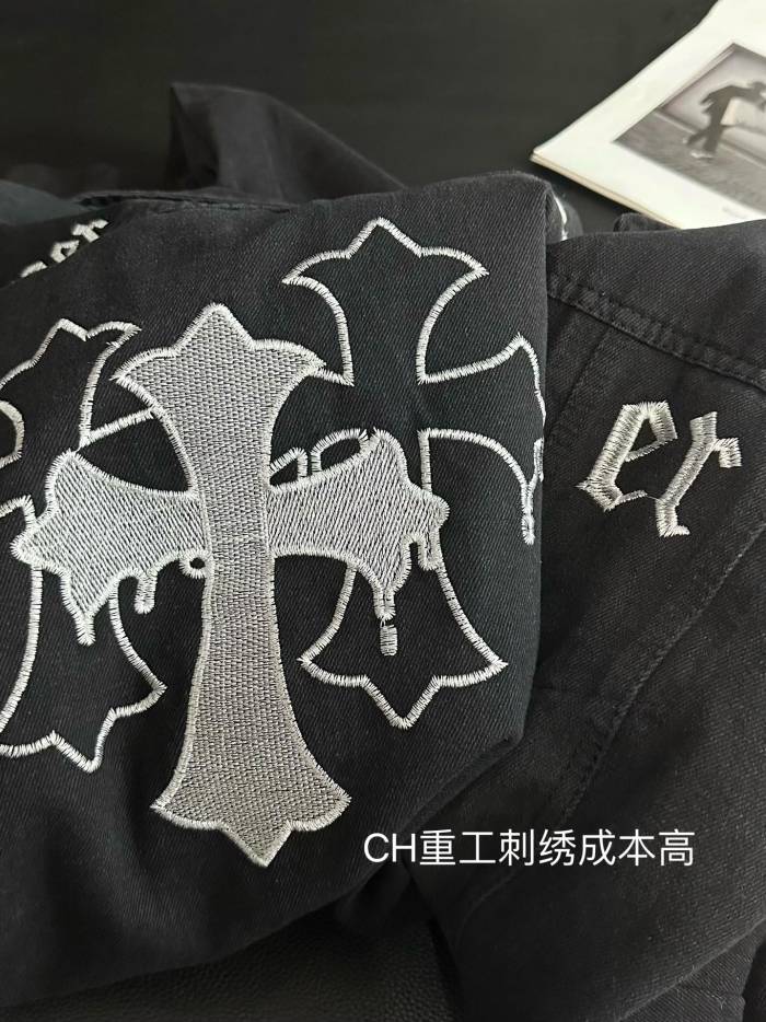 ★超人気 クロムハーツ コピーおすすめ 重工刺繍水洗いして旧デニムジャケットを作る
