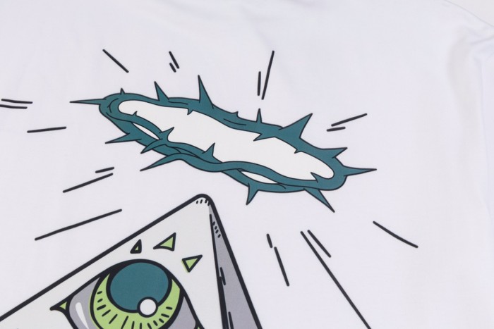 累積売上総額第１位！ロエベ 偽物通販 の新シリーズ天使の目のプリントTシャツ
