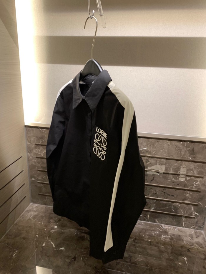 大人気 ロエベ コピーおすすめ パッチワークインパクトカラー刺繍LOGOアルファベットエンブレムシャツ