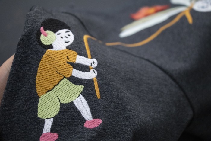 【話題商品！】ロエベ スーパーコピー LOEWE人参エッセンスシリーズTシャツ