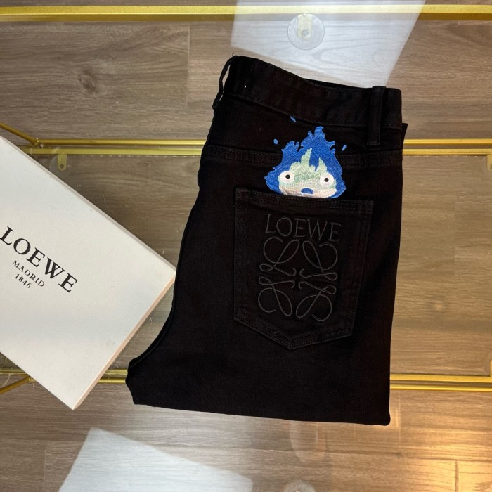 日本未入荷 ロエベ コピー 24 ssアルファベット刺繍コーナー同期新品重工業水洗ジーンズ