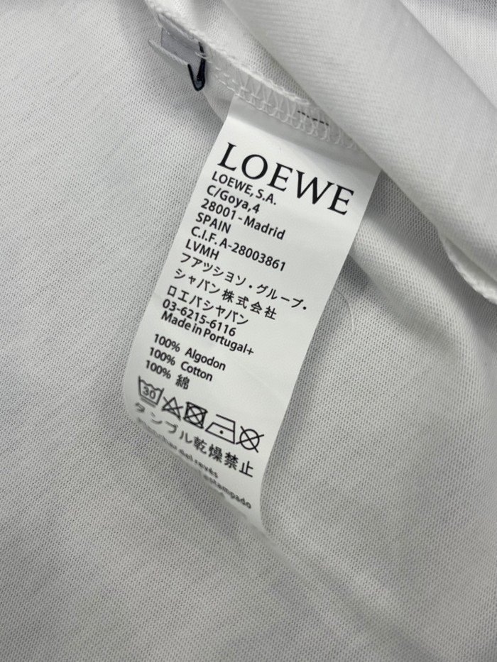 入手困難 ロエベ コピー 2024春夏新作刺繍ロゴラウンドネック半袖Tシャツ2色