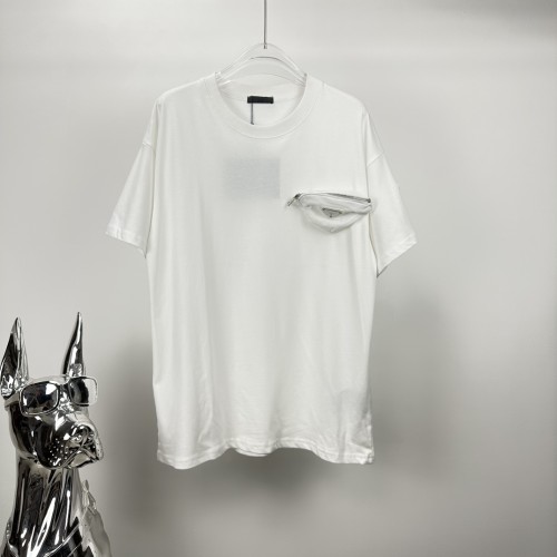 稀少 プラダ 激安偽物 2024新作ファスナー三角ロゴカップル用半袖Tシャツ