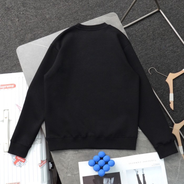 超話題! プラダ スーパーコピー 新重工刺繍アルファベットマーカー式丸首衛衣
