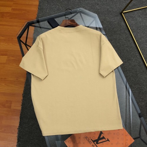 稀少 プラダ 激安通販 2024春夏新作立体タオル刺繍ロゴラウンドネックTシャツ