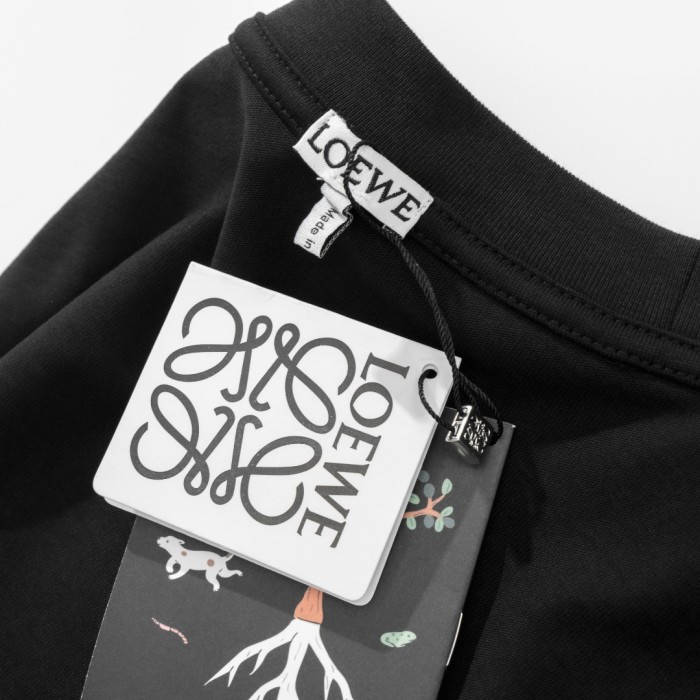 入手困難 ロエベ 激安通販 24春先の新型マンデラ草刺繍半袖Tシャツ