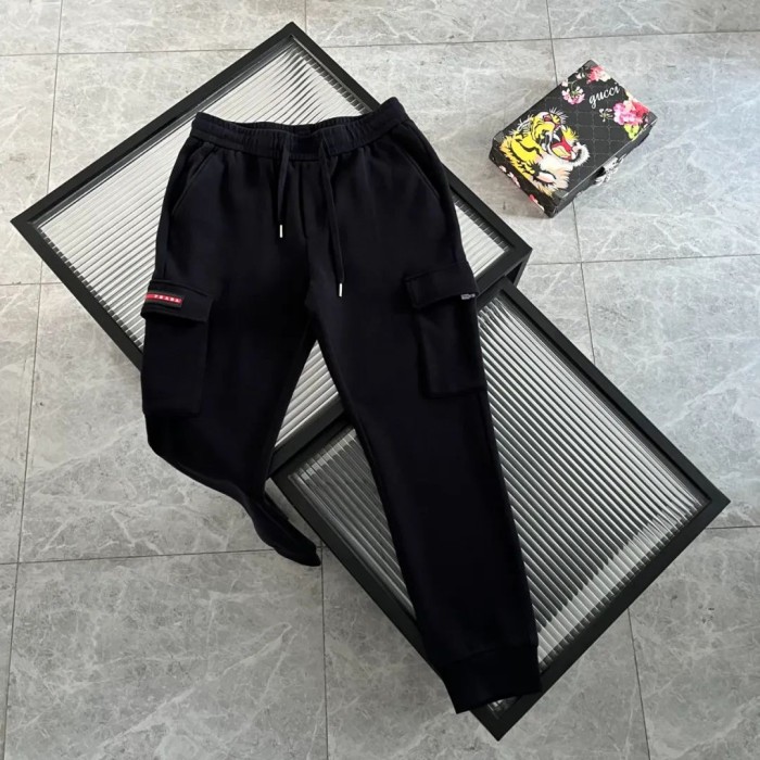 超話題! プラダ 激安通販 厚手コットンマルチポケット機能付きパンツ