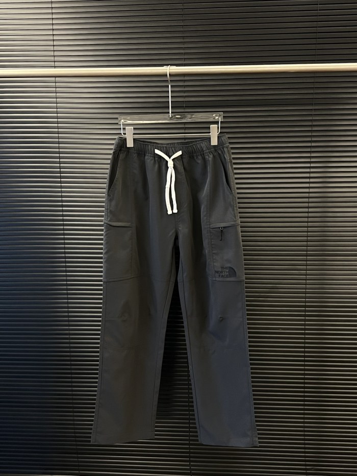 一目惚れ♪ ザノースフェイス 激安偽物 TheNorthFace24新作スタッズ多ポケット多機能カジュアルパンツ3色