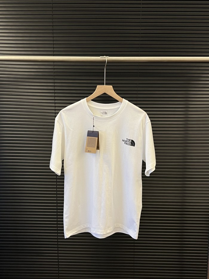 ★超人気 ザノースフェイス コピー TheNorthFace小標識ロゴカップルTシャツ3色