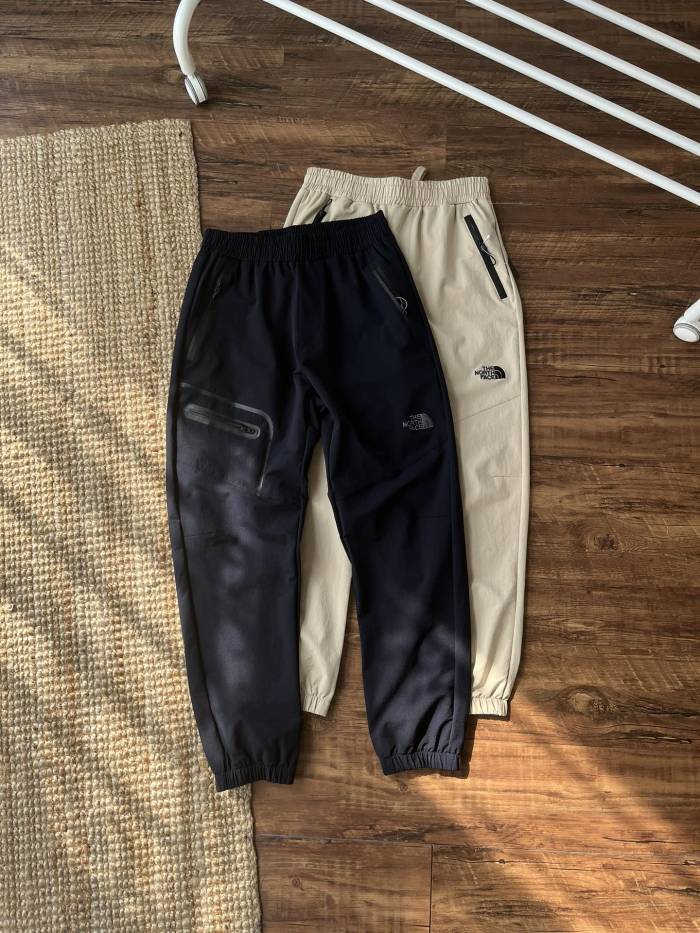 高品質 ザノースフェイス 激安通販 The North Faceカップルプレスゴム速乾性長ズボン2色
