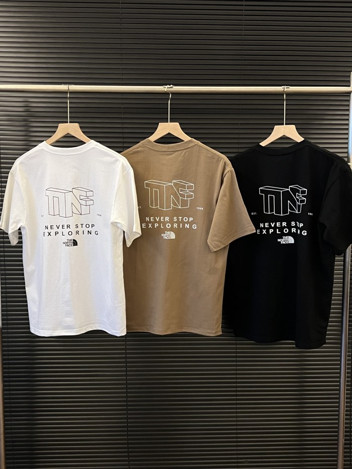 ★超人気 ザノースフェイス コピー TheNorthFace小標識ロゴカップルTシャツ3色