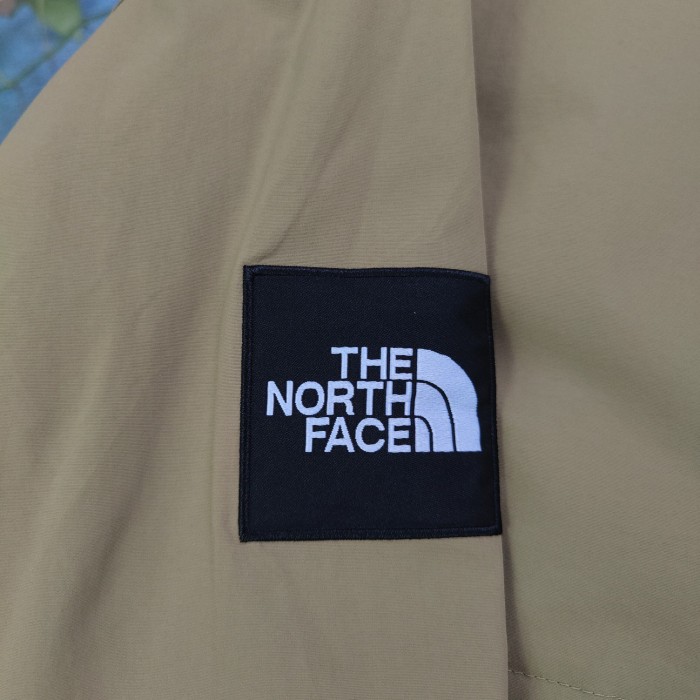 高品質 ザノースフェイス 偽物通販 The North Face刺繍ロゴ柄カジュアルカップル防水防風機能付きフードコート