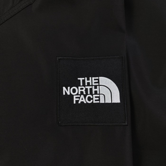 入手困難 ザノースフェイス 激安偽物 The North Face刺繍ロゴ柄カジュアルカップル防水防風機能付きフードコート