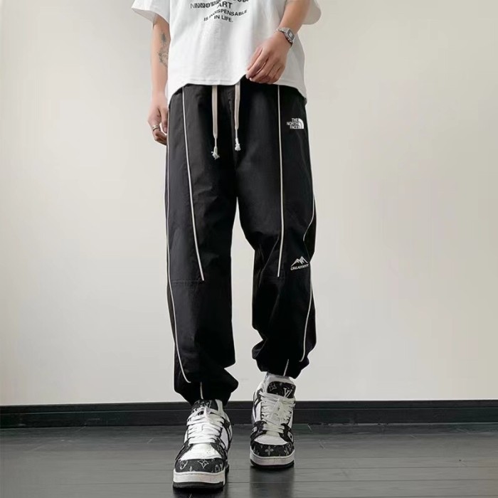 超奇跡の入荷☆ ザノースフェイス コピー The North Faceアウトドア防水機能突撃パンツカジュアルパンツ3色