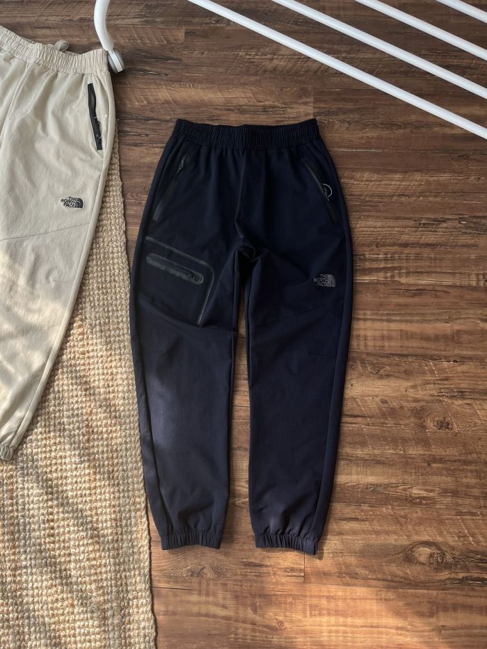 高品質 ザノースフェイス 激安通販 The North Faceカップルプレスゴム速乾性長ズボン2色