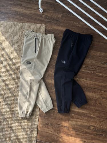 高品質 ザノースフェイス 激安通販 The North Faceカップルプレスゴム速乾性長ズボン2色